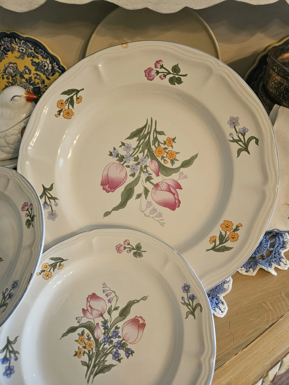 Floral Butterfly China Plate Set – 1 Large 12